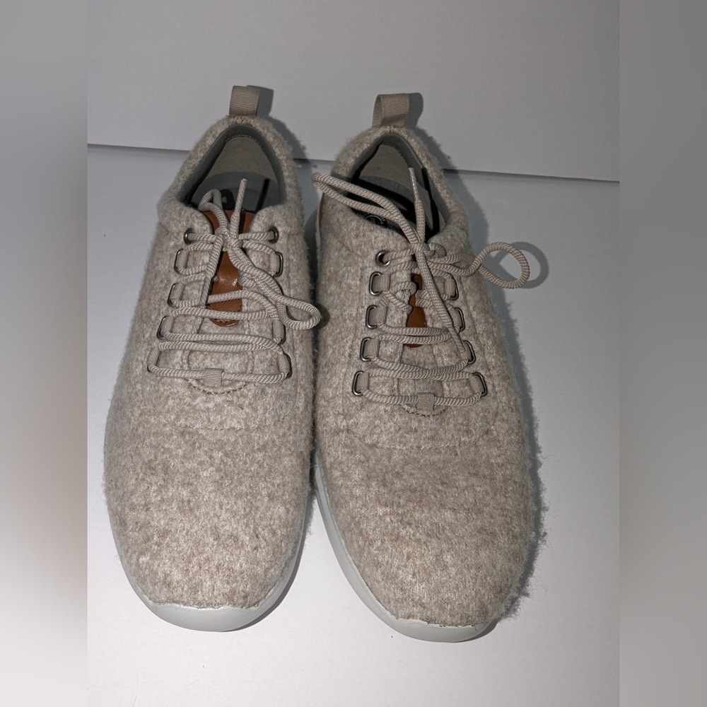 NWOT 9M Johnston & Murphy Amherst Knit U-Throat Casual Shoes